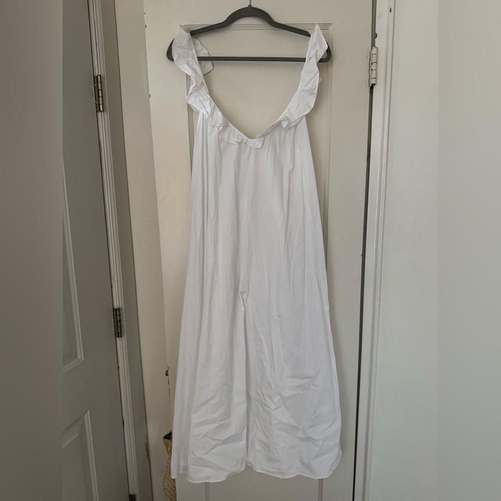 White Ruffled Women's Nap Dress